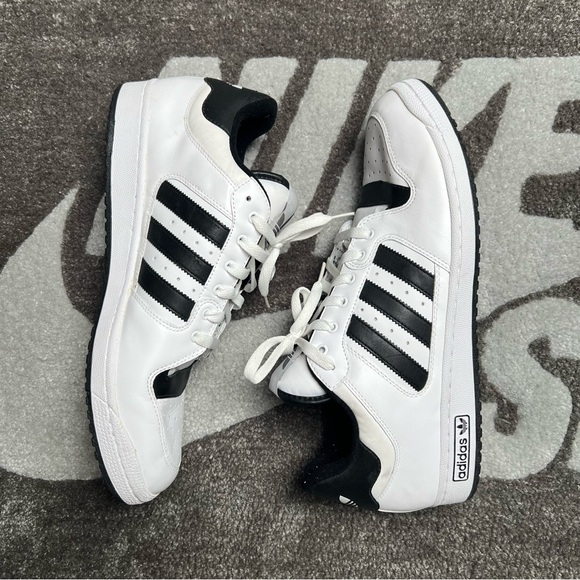 Men’s Adidas Decades size 15 - Picture 5 of 6